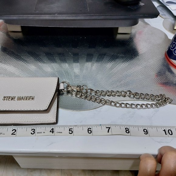 Steve Madden Clip On Pouches Keychain Handbag Mini Bags Wallet Mirror Inside - Picture 8 of 8